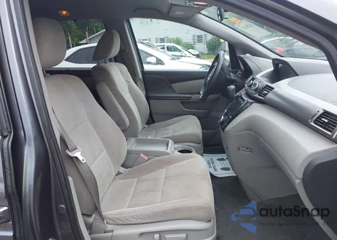 2016 Honda Odyssey Se из США, поврежденный, VIN 5FNRL5H30GB101920